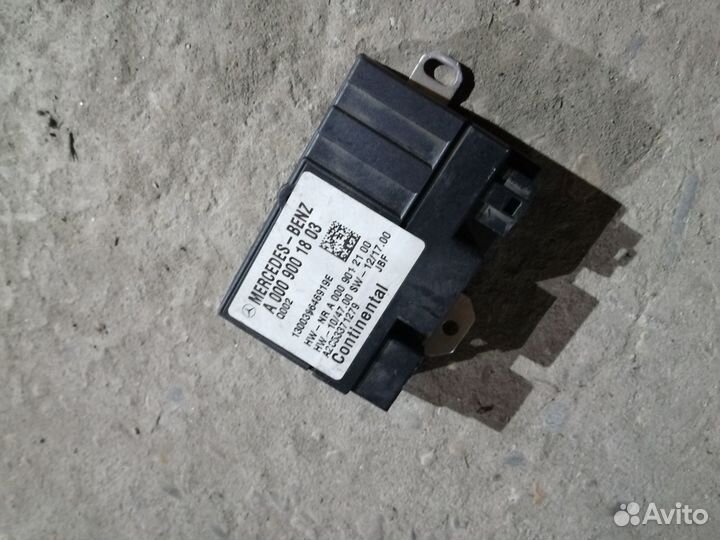 Блок управления топливным насосом Mercedes-Benz