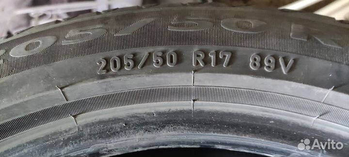 Pirelli Cinturato P7 205/50 R17 89V