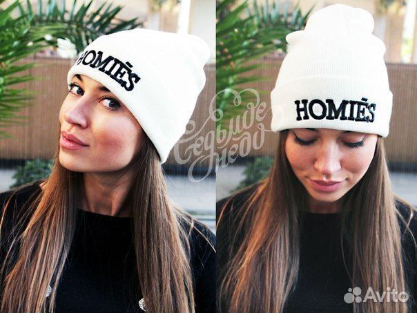 Шапки женские новые