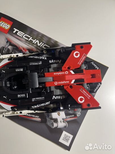 Лего техник 42137