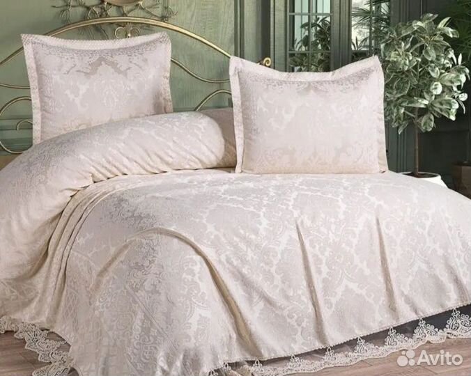 Покрывало на кровать