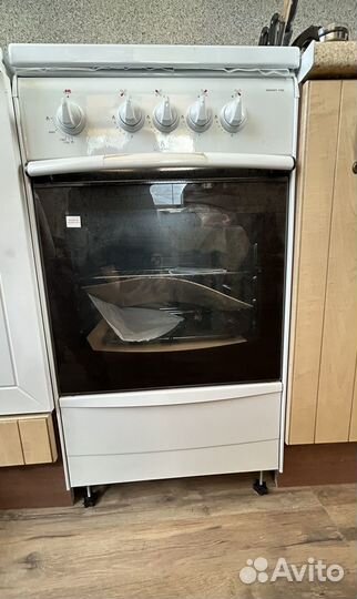 Газовая плита с духовкой.Дарина GM 441 102