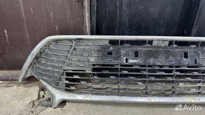 Решетки на camry 55