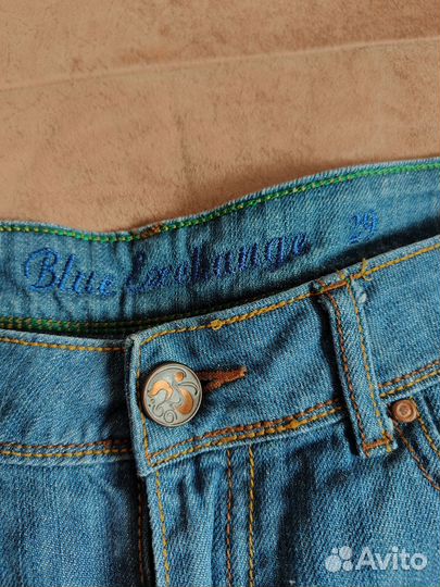 Шорты женские