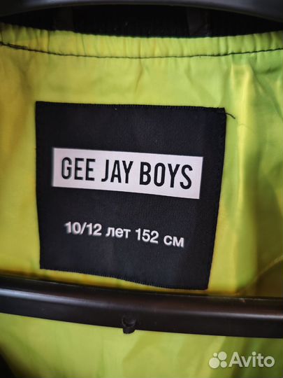 Ветровка GJ 152