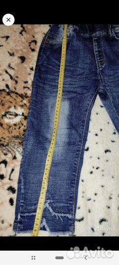 Джинсы