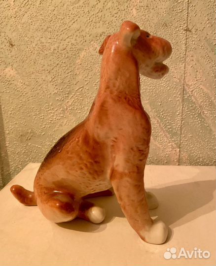 Статуэтка собака из керамики