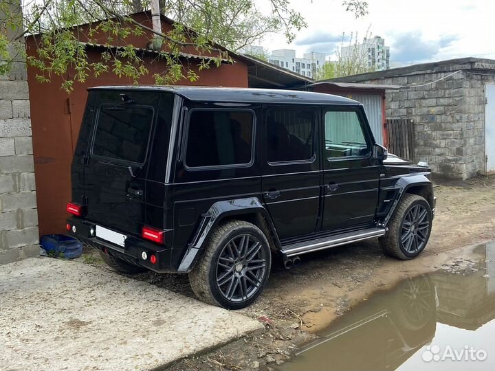 Накладка двери задняя Brabus G-class W463/464