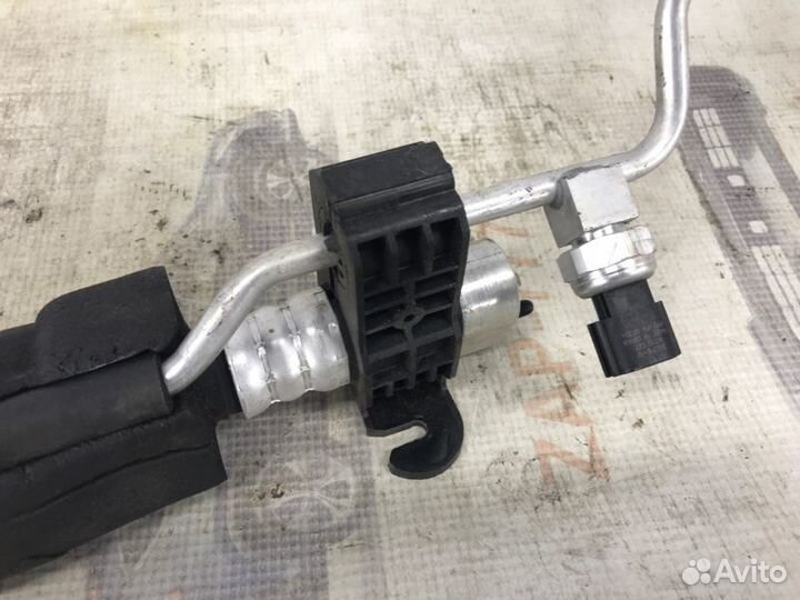 Трубка кондиционера Kia Stinger