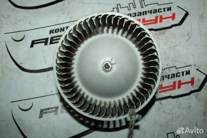 Моторчик печки mazda atenza axela CX-3 CX-5 CX-7 d