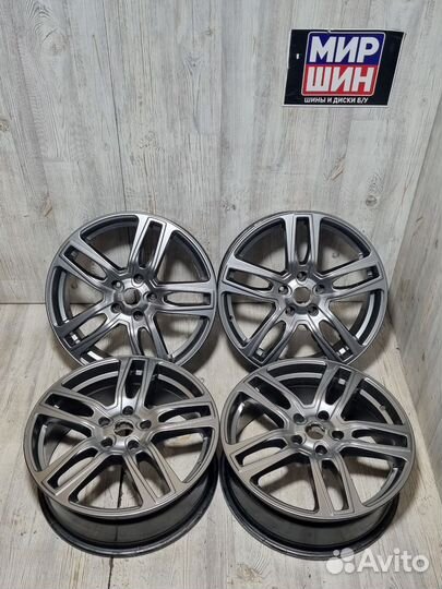 R18 5/114.3 диски на Кроссовер ET38 D67.1
