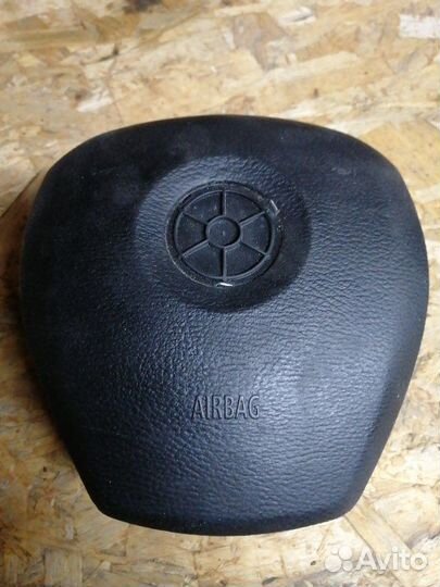Подушка безопасности в рулевое колесо Bmw X5 E70