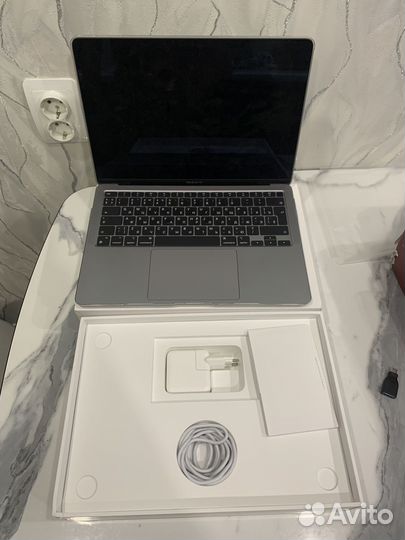 Apple MacBook air 13 m1 8gb 256