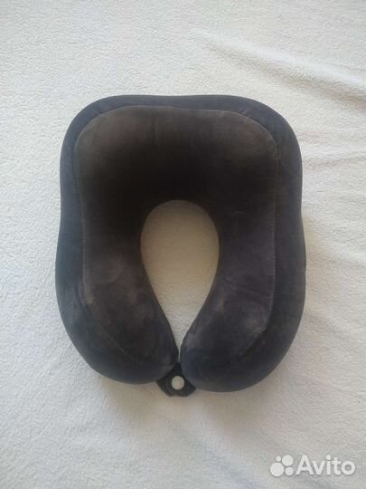 Подушка для шеи дорожная