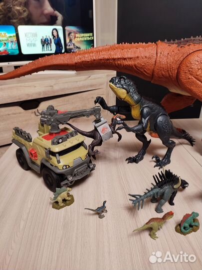 Динозавры мир юрского периода