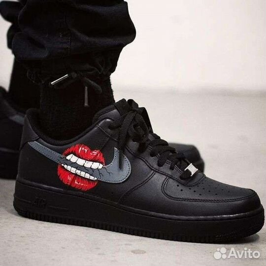 Кастомизация обуви, кастом одежды Custom Zone