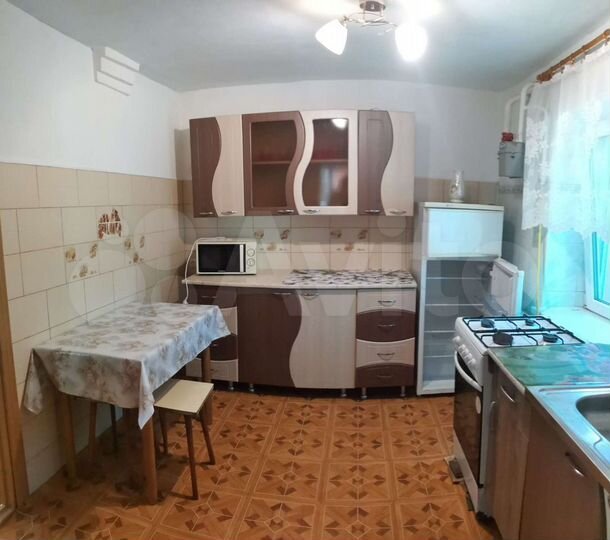 Комната 24 м² в 2-к., 1/1 эт.