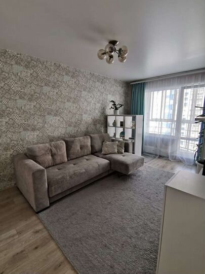 2-к. квартира, 57 м², 9/17 эт.