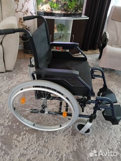 Инвалидная коляска складная бу