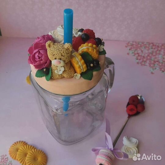 Кружка с трубочкой для напитков. Подарок