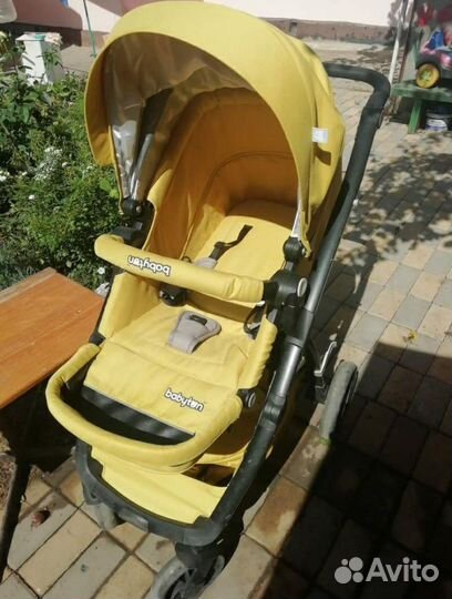 Прогулочная коляска