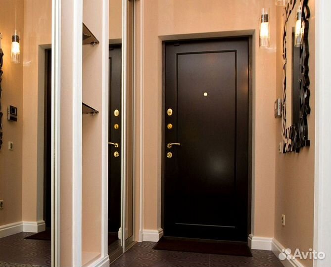 Входная дверь