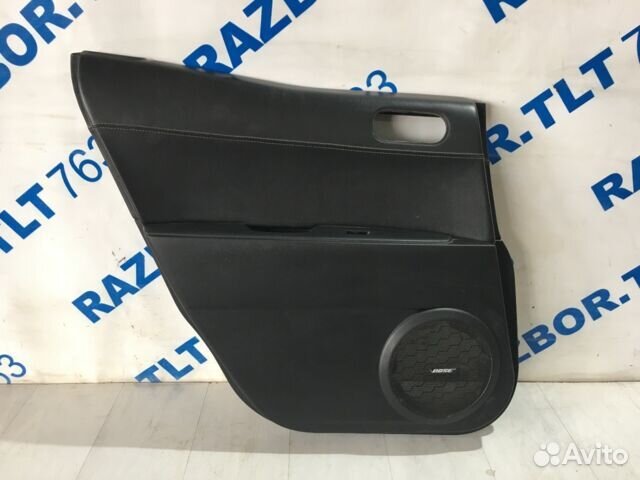 Обивка задней двери mazda CX-7