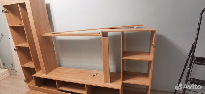 Стенка в гостиную Дельта новая