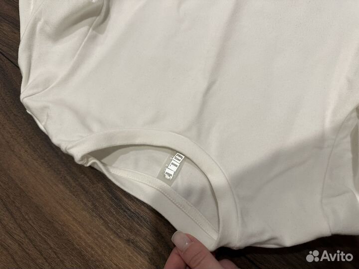 Обтягивающий лонгслив