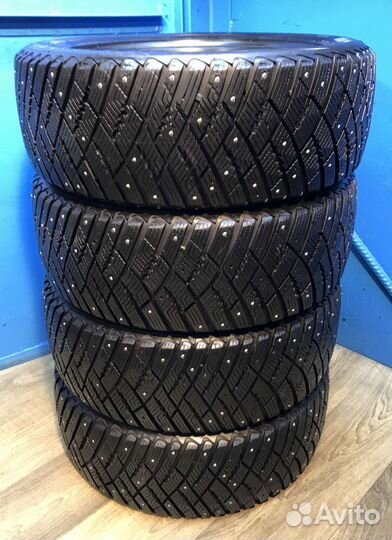 Goodyear Ultragrip Ice Arctic 235/55 R17