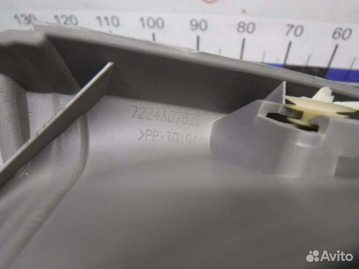 Обшивка двери задка задняя левая Mitsubishi Pajero