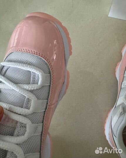 Jordan 11 low pink Оригинал