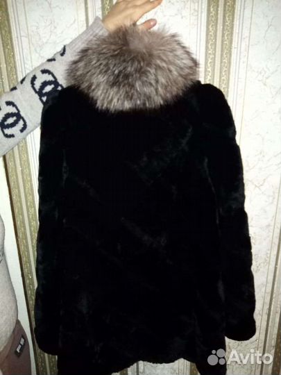 Шуба мутоновая 48 размер