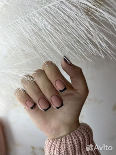 Маникюр,Педикюр,Наращивание