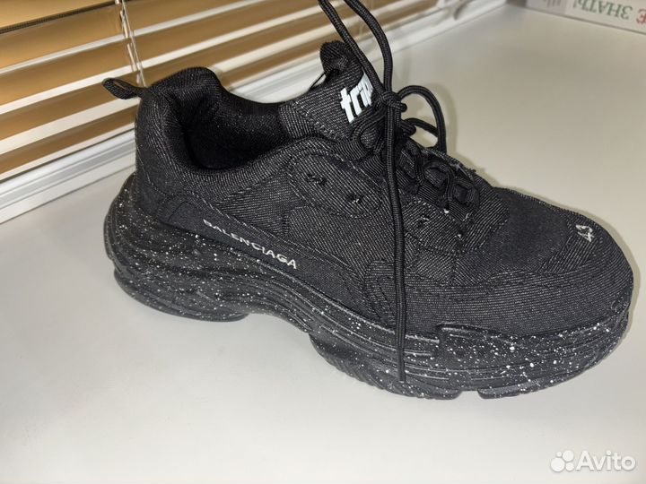 Кроссовки Balenciaga triple S