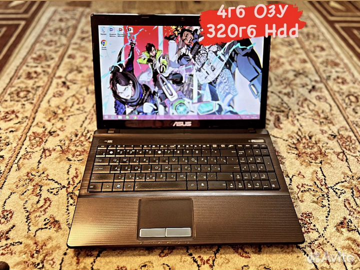 Отличный Ноутбук Asus 4гб/320гб/2 видеокарта
