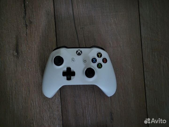 Геймпад xbox one