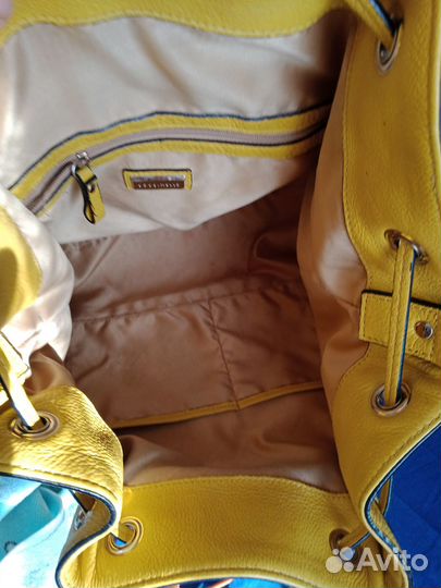 Сумка Coccinelle натуральная кожа оригинал