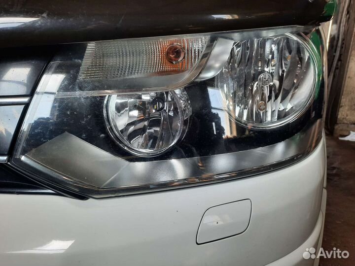 Фара передняя volkswagen t5gp,правая