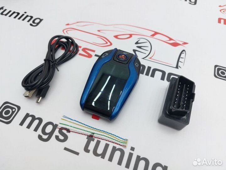 Смарт ключ Митсубиши стиль BMW синий с экраном