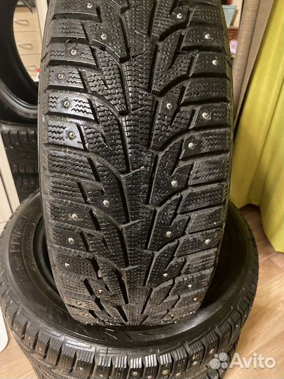 Hankook Winter I'Pike RS W419 215/55 R17 98T