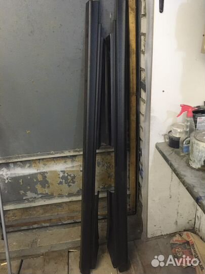 Накладки на пороги ваз 2110, 2111, 2112