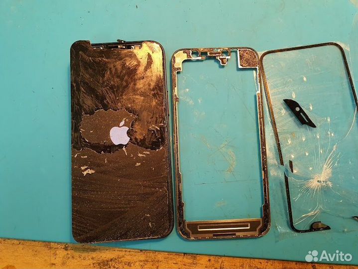 Замена стекла дисплея iPhone и iPad