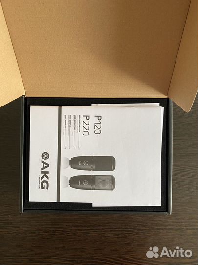 Студийный конденсаторный микрофон AKG P120