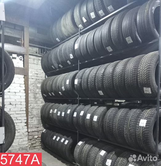 Kumho I'Zen KW31 225/45 R18 92N