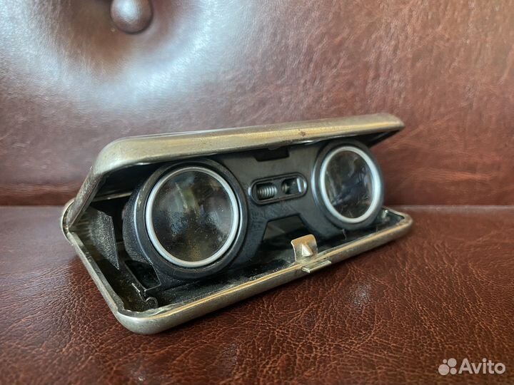 Раритетный бинокль для театра