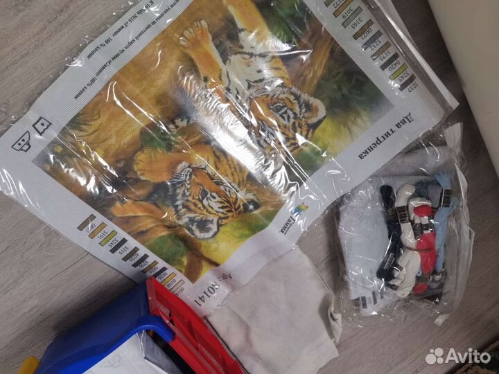 Все для вышивания бисером и крестиком