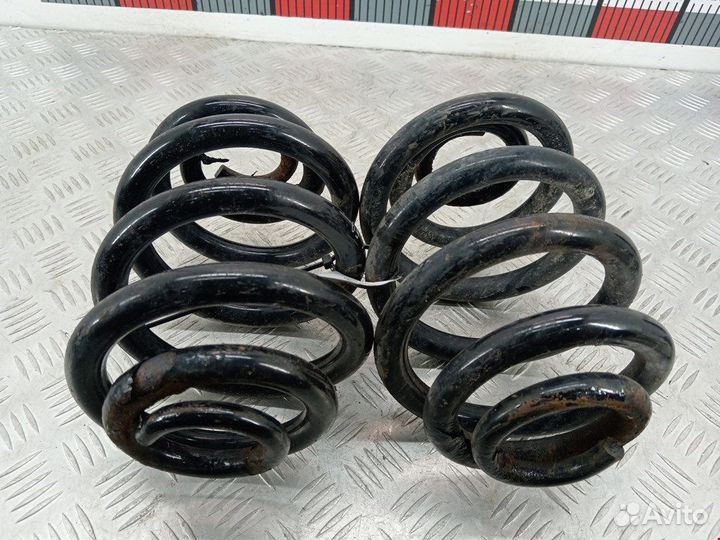 Пружина для Volkswagen Transporter (T4)