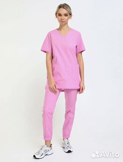 Медицинский костюм