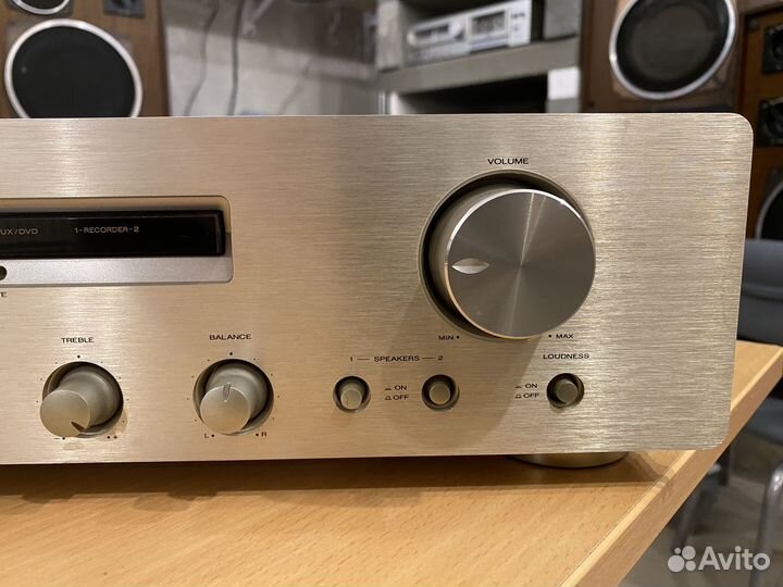Усилитель Marantz PM4001